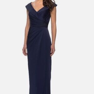 NWT size 4 Nave Blue off shoulder evening dress by La Femme